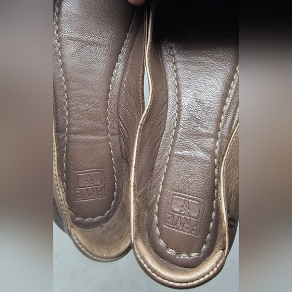Frye Women's Carson Taupe Casual Flats Round Toe Size 5.5 B - Picture 10 of 11